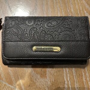 New Stone Mountain Wallet